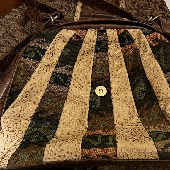 Brand New with tag Park Avenue Genuine Leather Purse - Picture 3 of 9